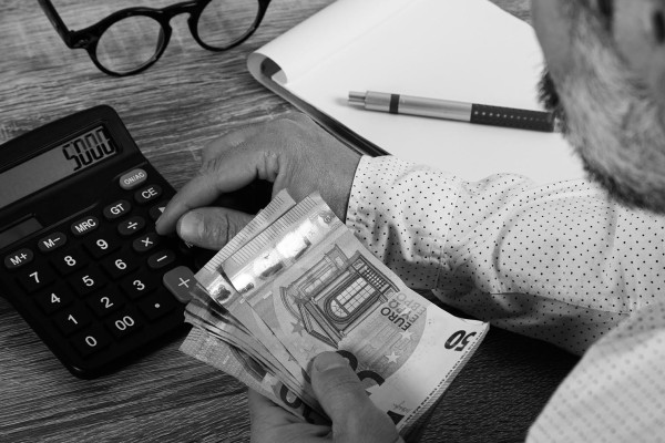 Créditos para Reunificar Deudas · Préstamos, Créditos e Hipotecas para Particulares y Autónomos Benaguasil